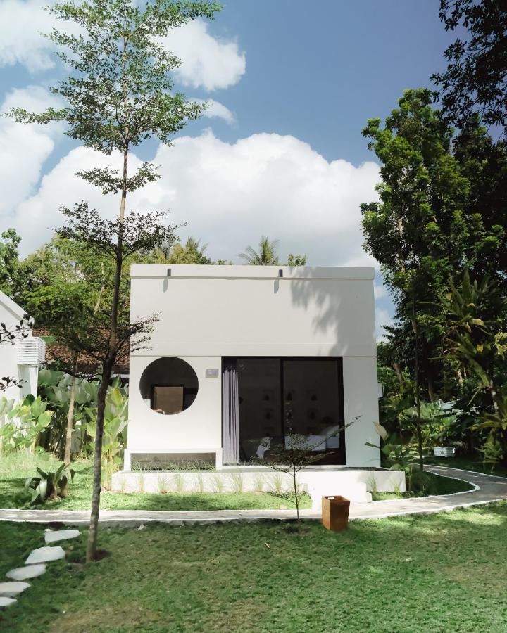 The Volter Yogyakarta Villa Ngingas Exterior foto
